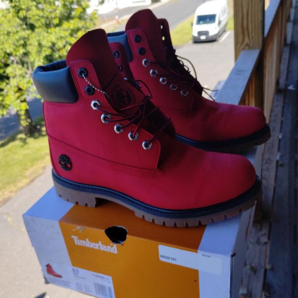Timberland size 9.5 men